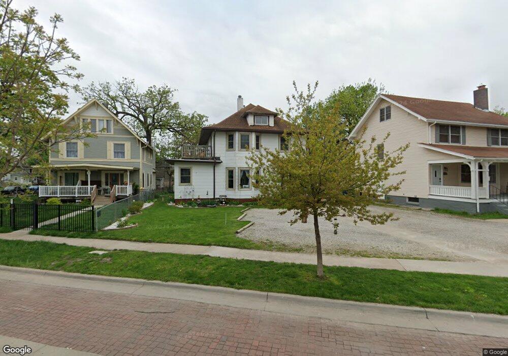 2704 Cottage Grove Ave, Des Moines, IA 50311 - photo 1