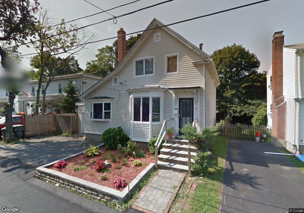 7 Maple St, Saugus, MA 01906 - photo 1
