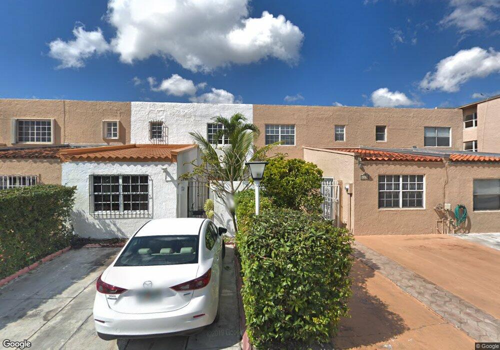 4428 W 10th Ct unit 8, Hialeah, FL 33012 - photo 1