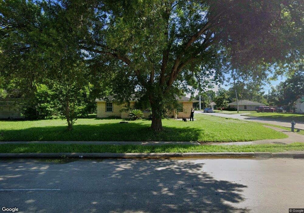 7251 Dixie Dr, Houston, TX 77087 - photo 1