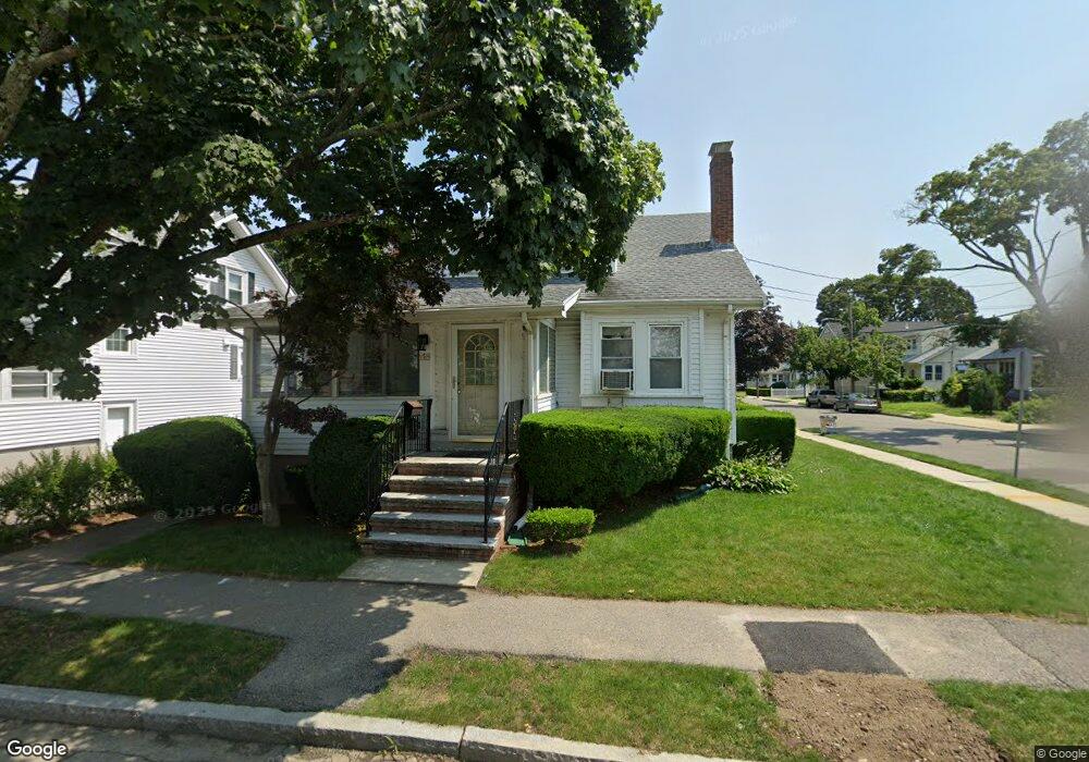 118 Wilson Ave, Quincy, MA 02170 - photo 1