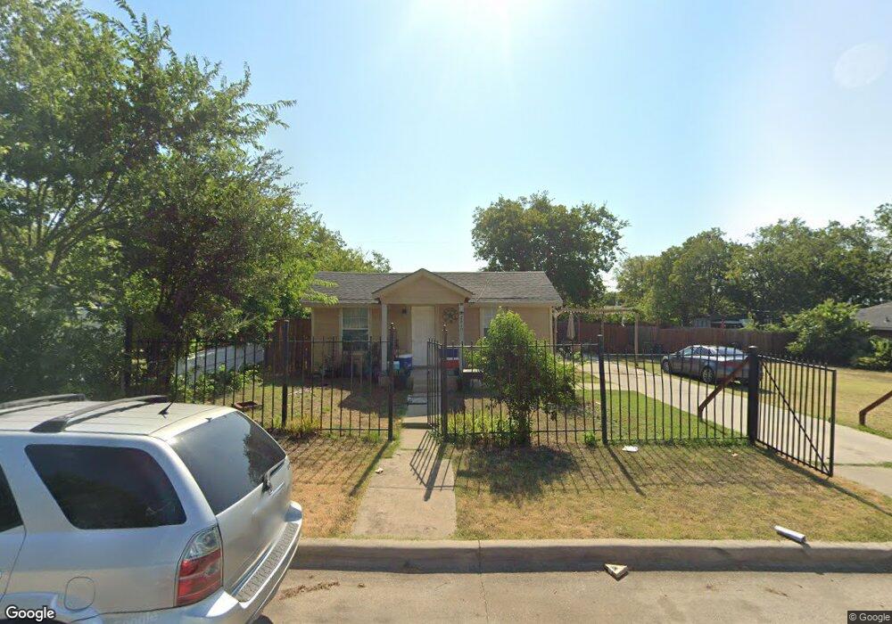 3510 N Nichols St, Fort Worth, TX 76106 - photo 1