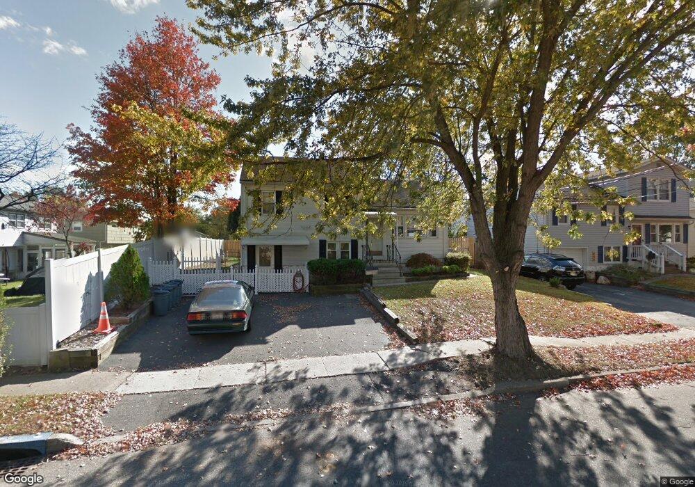 258 Walnut Ave, Pompton Lakes, NJ 07442 - photo 1