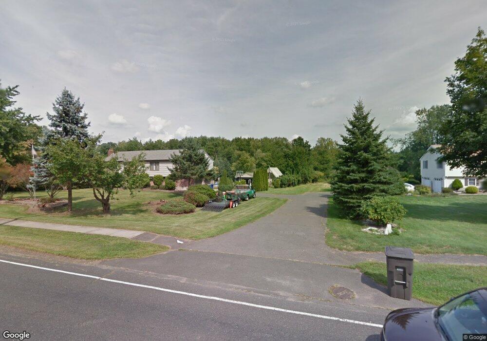 1 Laurels unit 1, Enfield, CT 06082 - photo 1