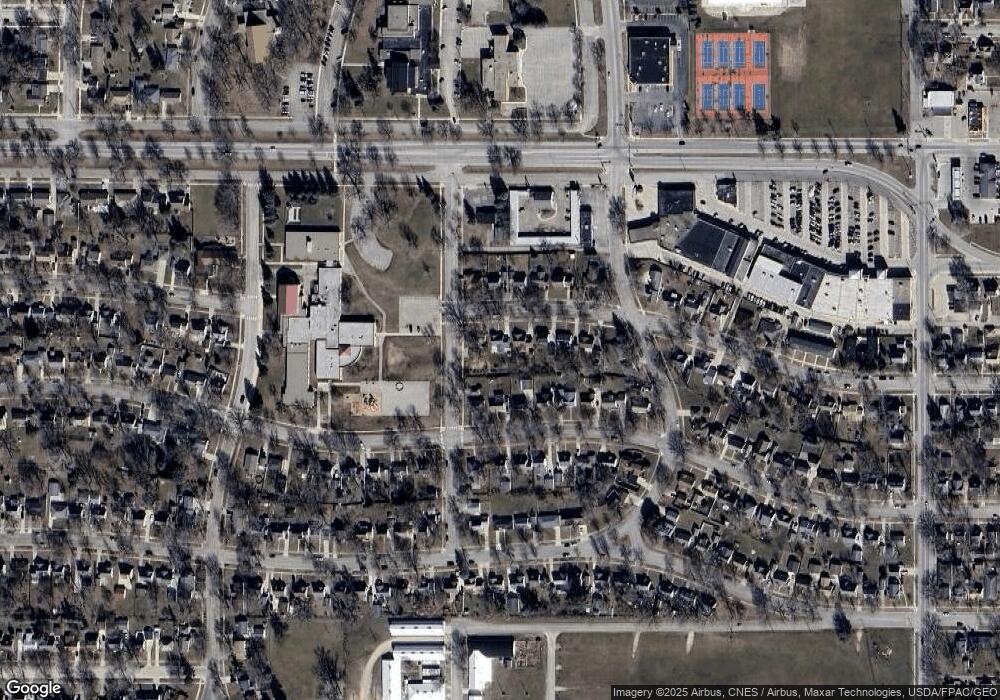 1511 2nd Ave SW, Austin, MN 55912 - photo 1