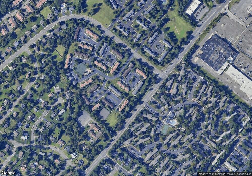 25 Exeter Ct, Somerset, NJ 08873 - photo 1