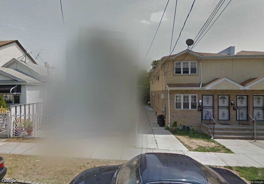 16832 105th Ave, Jamaica, NY 11433 - photo 1