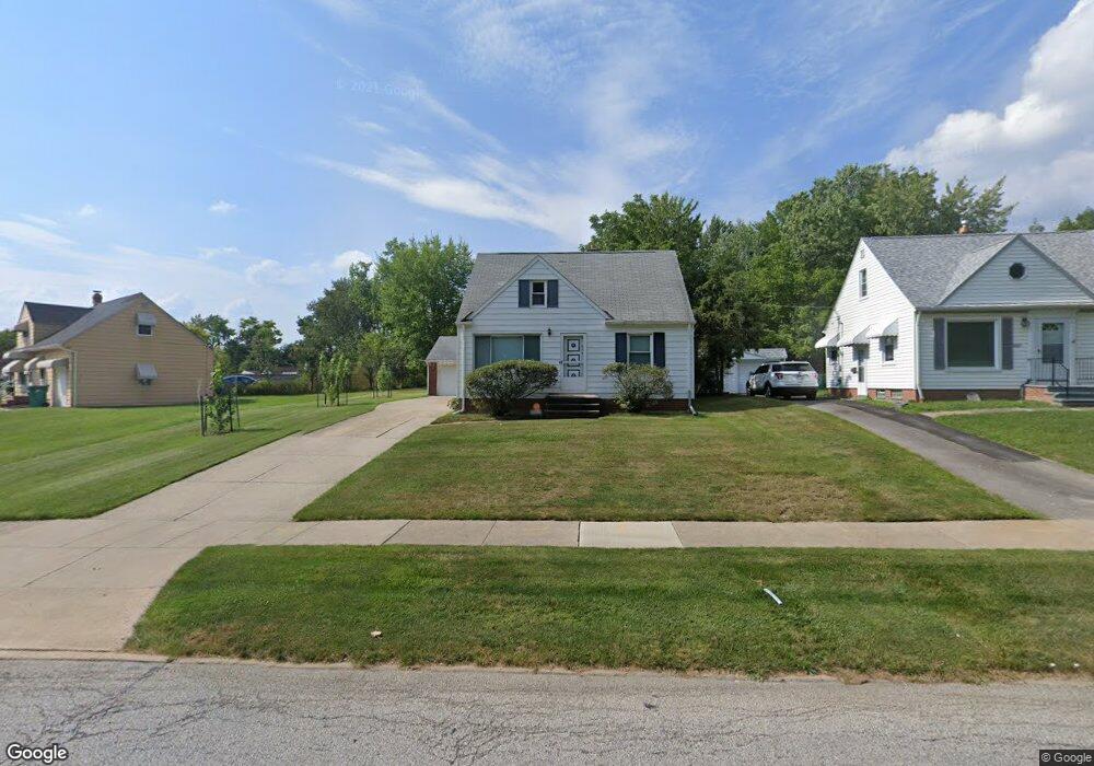 20011 Maple Heights Blvd, Maple Heights, OH 44137 - photo 1