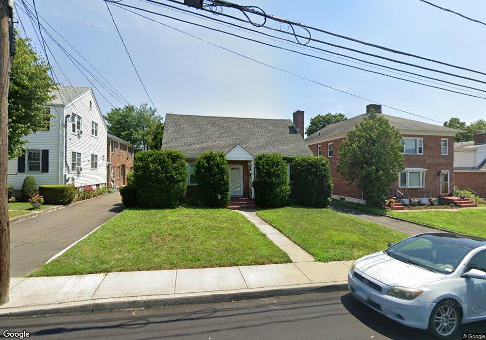 21 Woodbury Ave, Norwalk, CT 06850 - photo 1