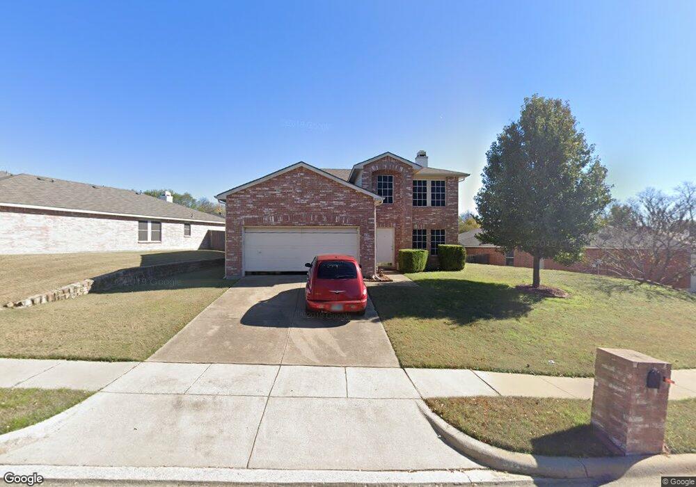 8113 Clear River Ln, Denton, TX 76210 - photo 1