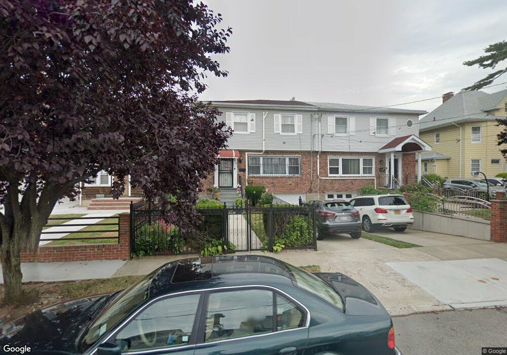 19715 89th Ave, Hollis, NY 11423 - photo 1