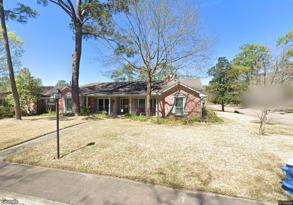 10002 Longmont Dr, Houston, TX 77042 - photo 1