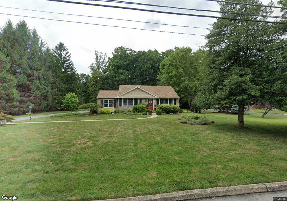 820 Ellis Ave, Newtown Square, PA 19073 - photo 1
