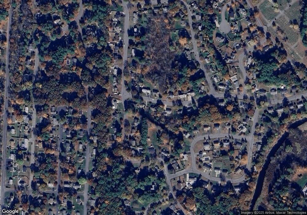 5 Pierce St, Hudson, MA 01749 - photo 1