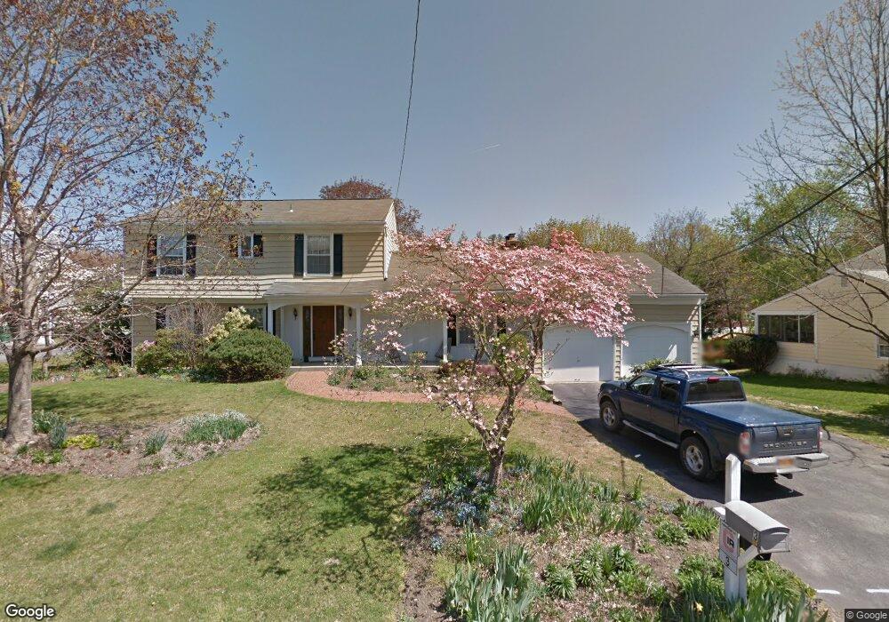 3 Meadowview Dr, Poughkeepsie, NY 12603 - photo 1