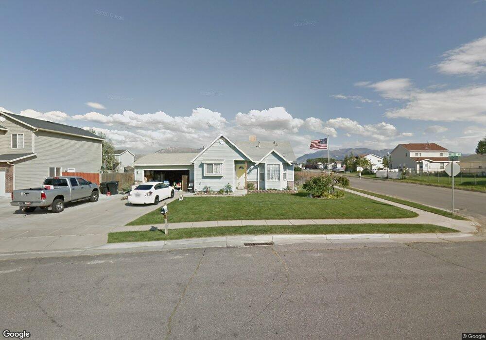 2186 N 2290 W, Clearfield, UT 84015 - photo 1