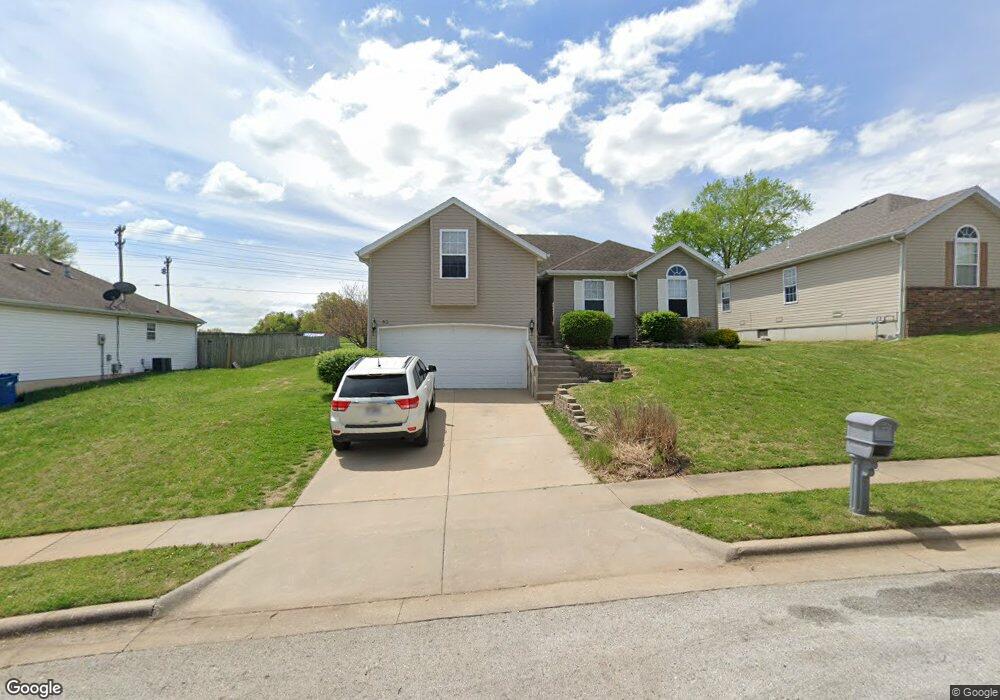 512 W Black Oak Rd, Nixa, MO 65714 - photo 1