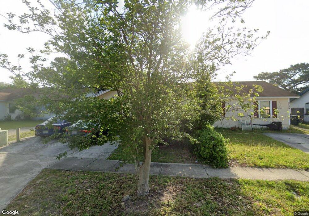 2535 Hidden Village Dr, Jacksonville, FL 32216 - photo 1