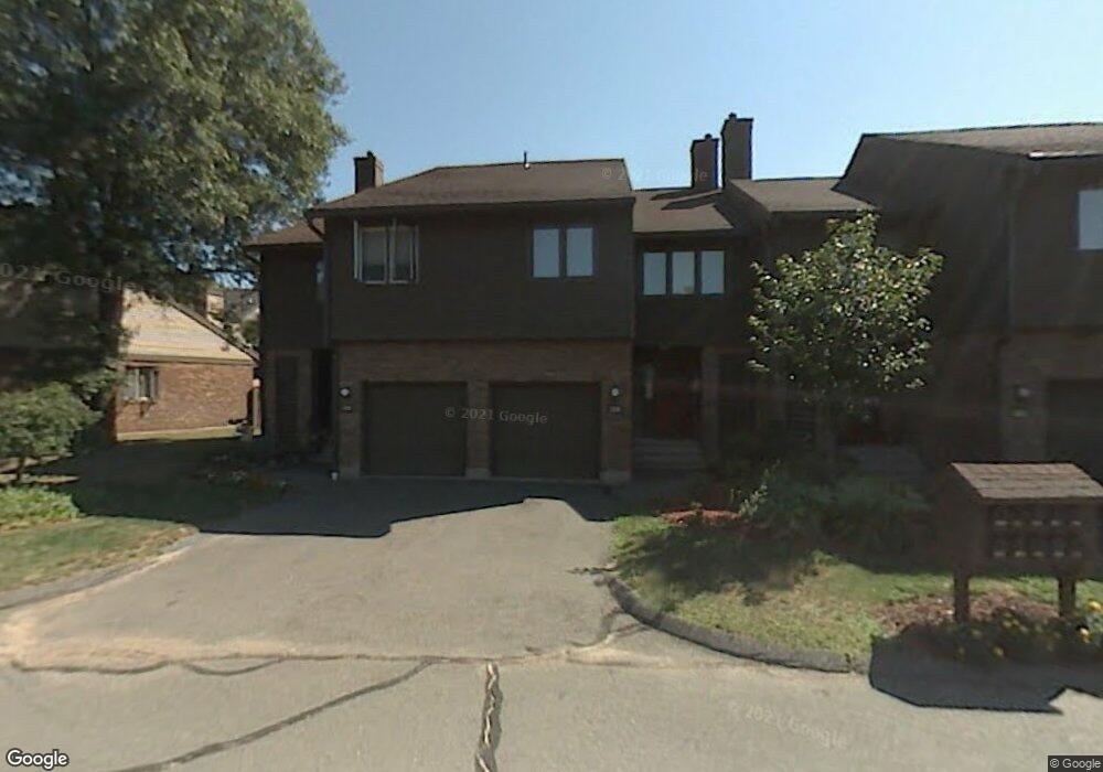 194 Hunters Ln, Newington, CT 06111 - photo 1