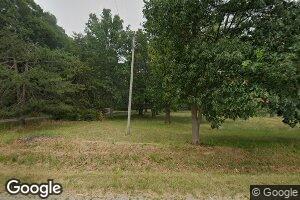 315 1300th St, New Holland, IL 62671