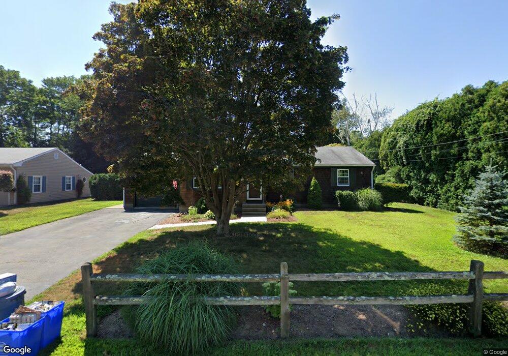 26 Patterson Ave, Warren, RI 02885 - photo 1