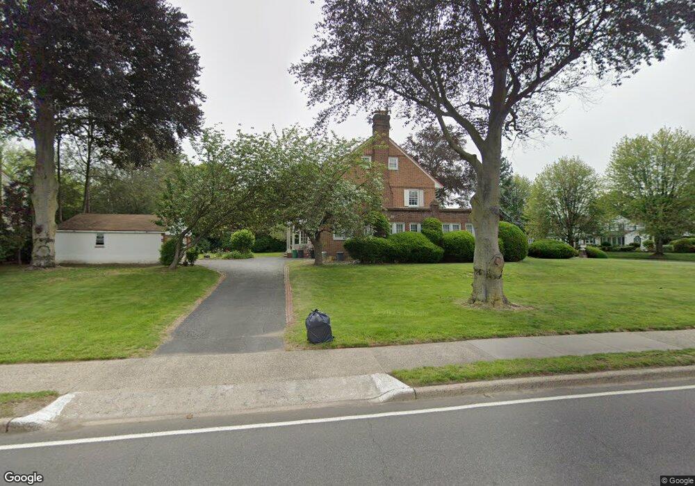 167 Nassau Blvd, Garden City, NY 11530 - photo 1