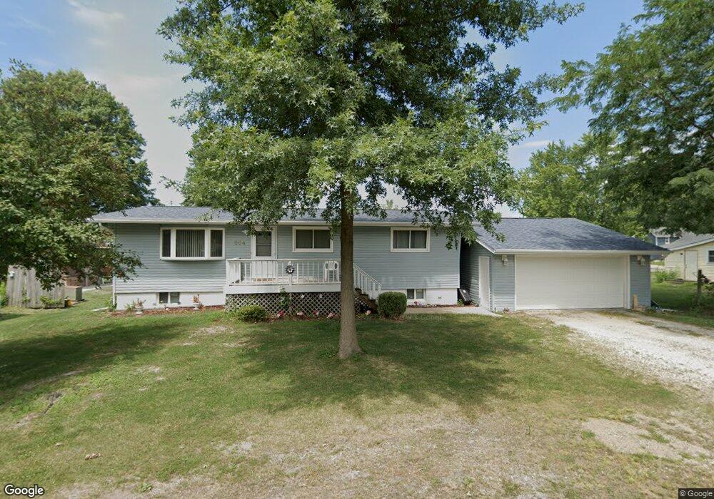 204 W Union St, Grand View, IA 52752 - photo 1