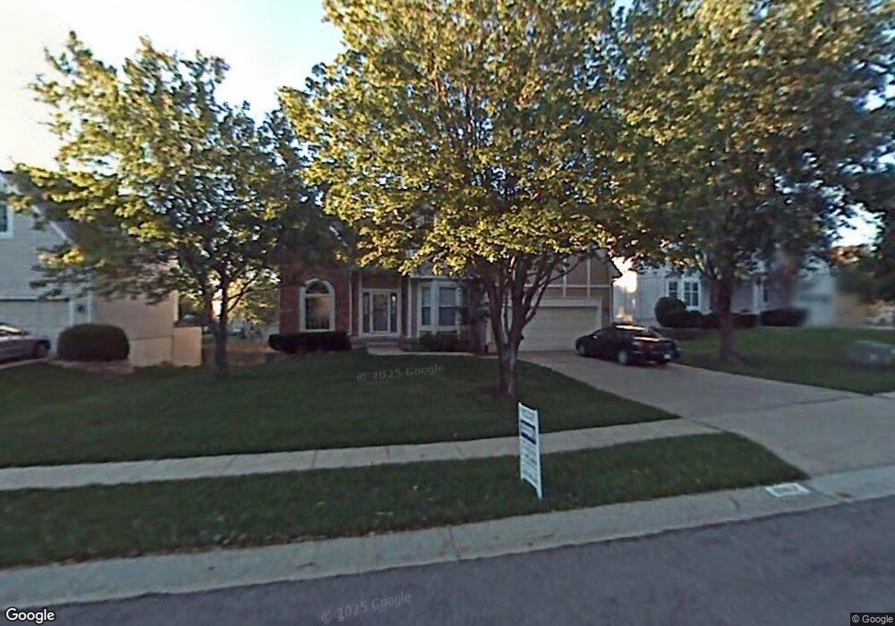 15917 W 81st St, Lenexa, KS 66219 - photo 1