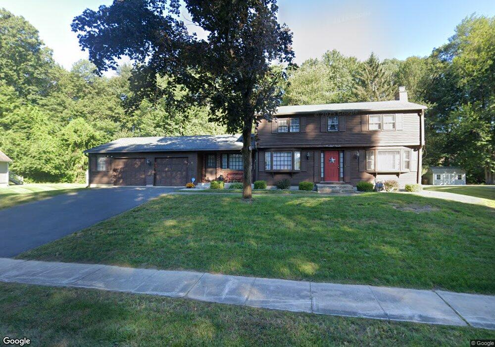 30 Deepwood Rd, Enfield, CT 06082 - photo 1