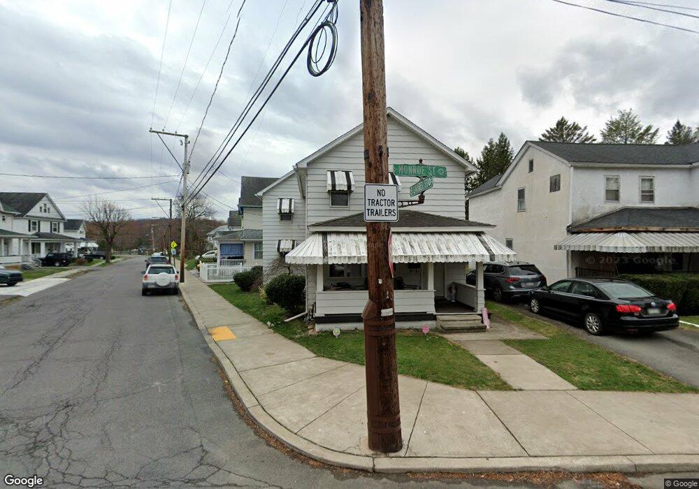 135 Monroe St, Archbald, PA 18403 - photo 1