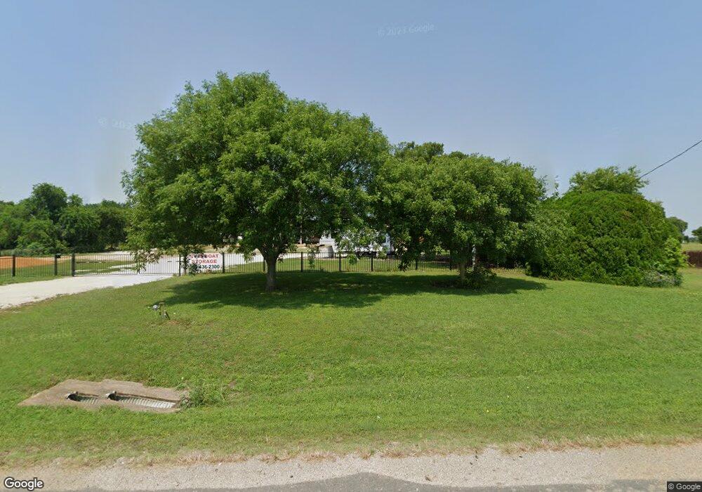 403 N Us Highway 69, Whitewright, TX 75491 - photo 1