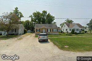 240 E 3rd Ave, Clifton, IL 60927