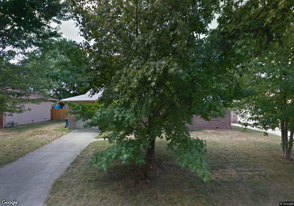 112 E Scott Wayne Dr, Nixa, MO 65714 - photo 1