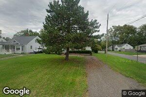 2042 W Wayne St, Lima, OH 45805