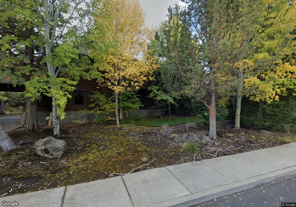 1179 NW Redfield Cir, Bend, OR 97701 - photo 1