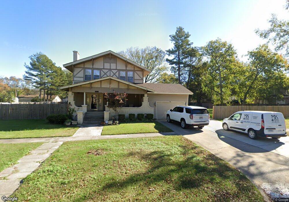 1009 S Grand Ave, Stuttgart, AR 72160 - photo 1