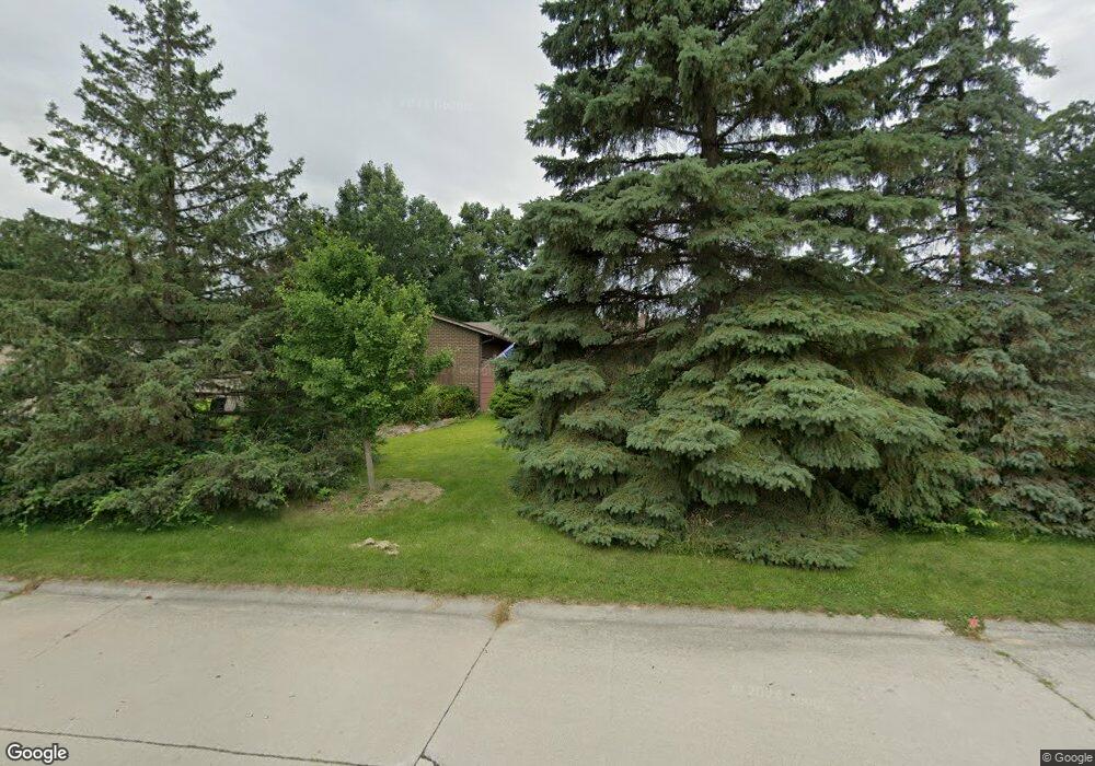 2150 Carpathian Dr, West Bloomfield, MI 48324 - photo 1