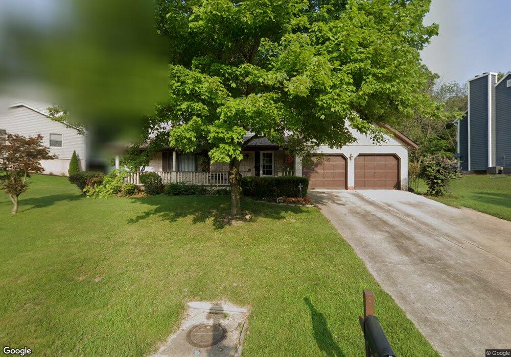 2017 Greenbrier Dr, Collinsville, IL 62234 - photo 1