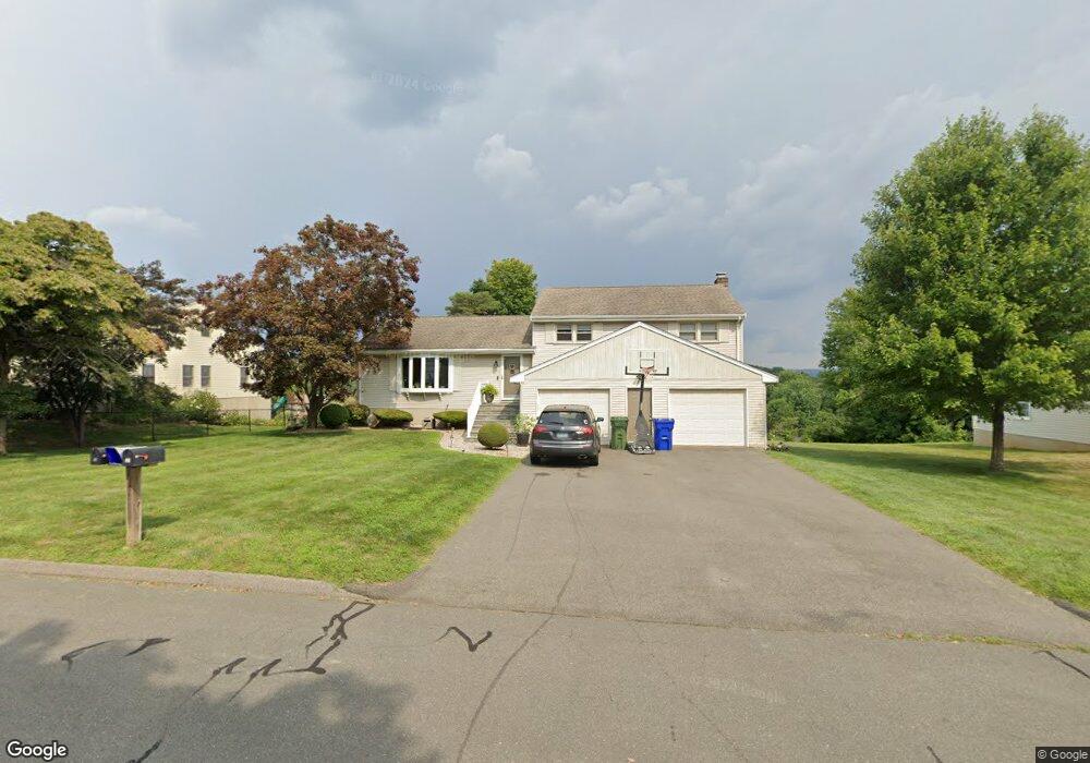 21 Brittany Cir, Cromwell, CT 06416 - photo 1