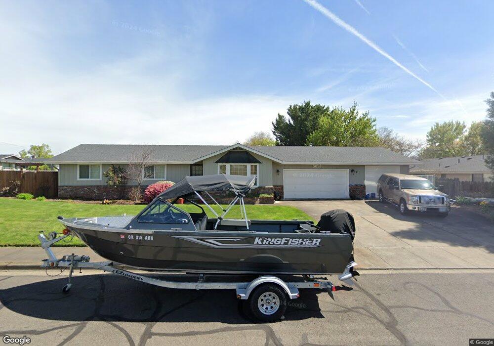 5050 Crestwood Ave, Central Point, OR 97502 - photo 1