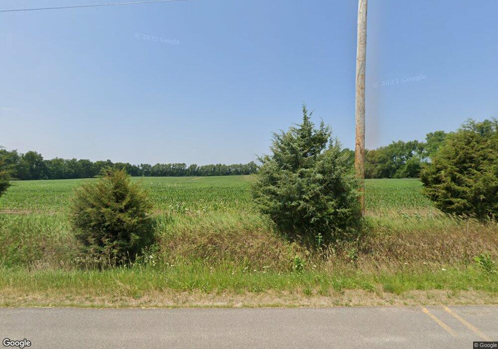 5136 N Cougar Rd, New Carlisle, IN 46552 - photo 1