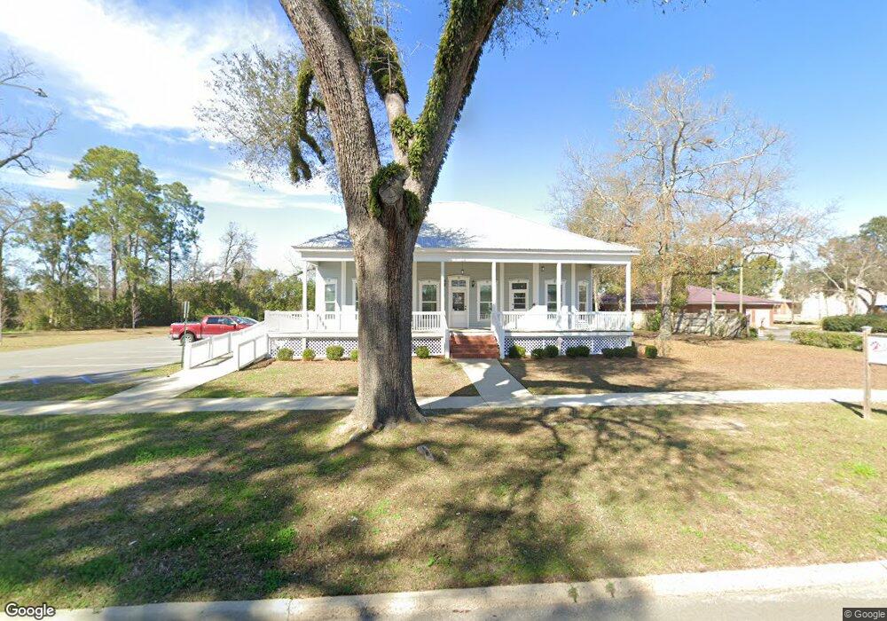 76 E Oakland Ave, Camilla, GA 31730 - photo 1