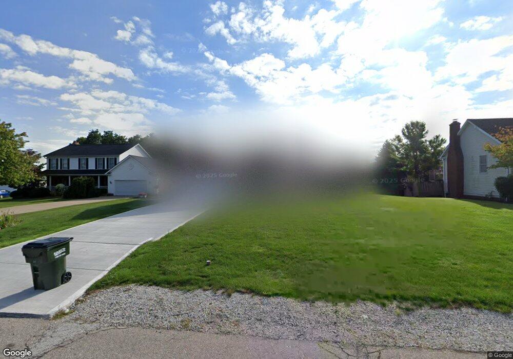 1917 Fairway Dr, Wickliffe, OH 44092 - photo 1