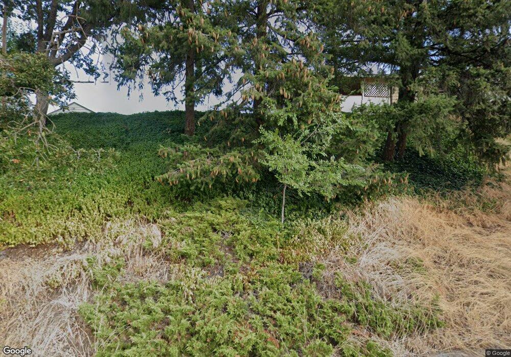 1523 E 18th St, the Dalles, OR 97058 - photo 1