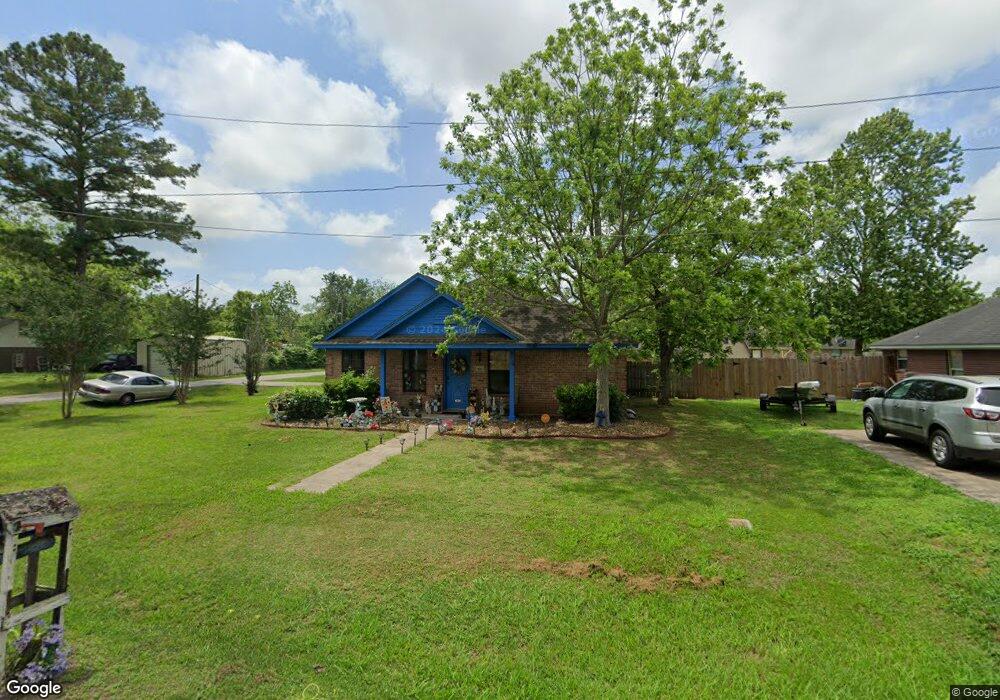 301 W Travis St, Brazoria, TX 77422 - photo 1