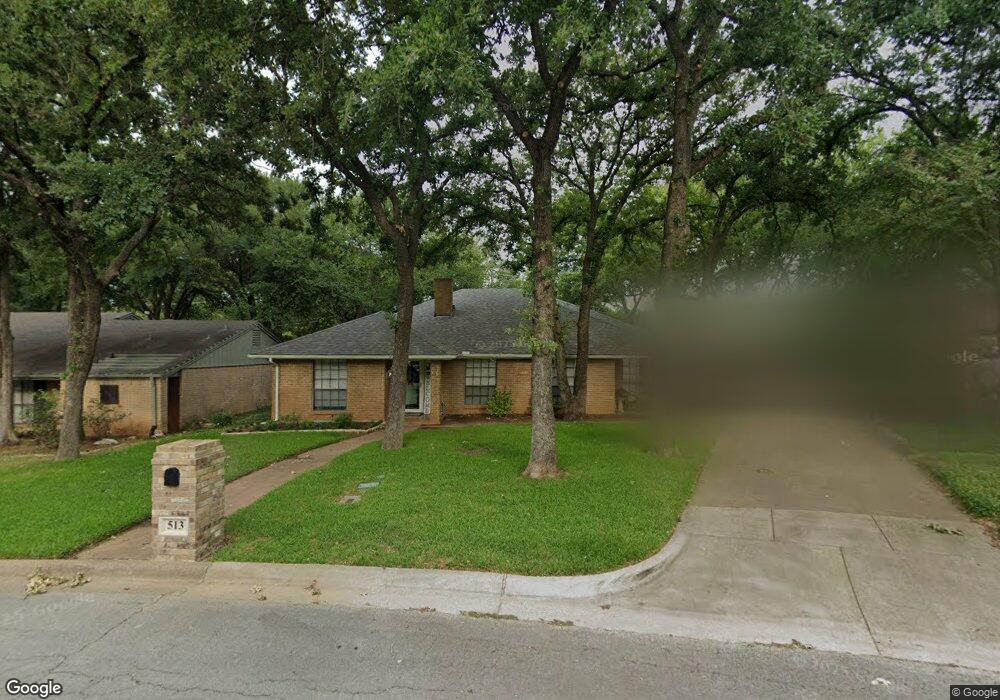 513 Greenwood Cir, Hurst, TX 76053 - photo 1