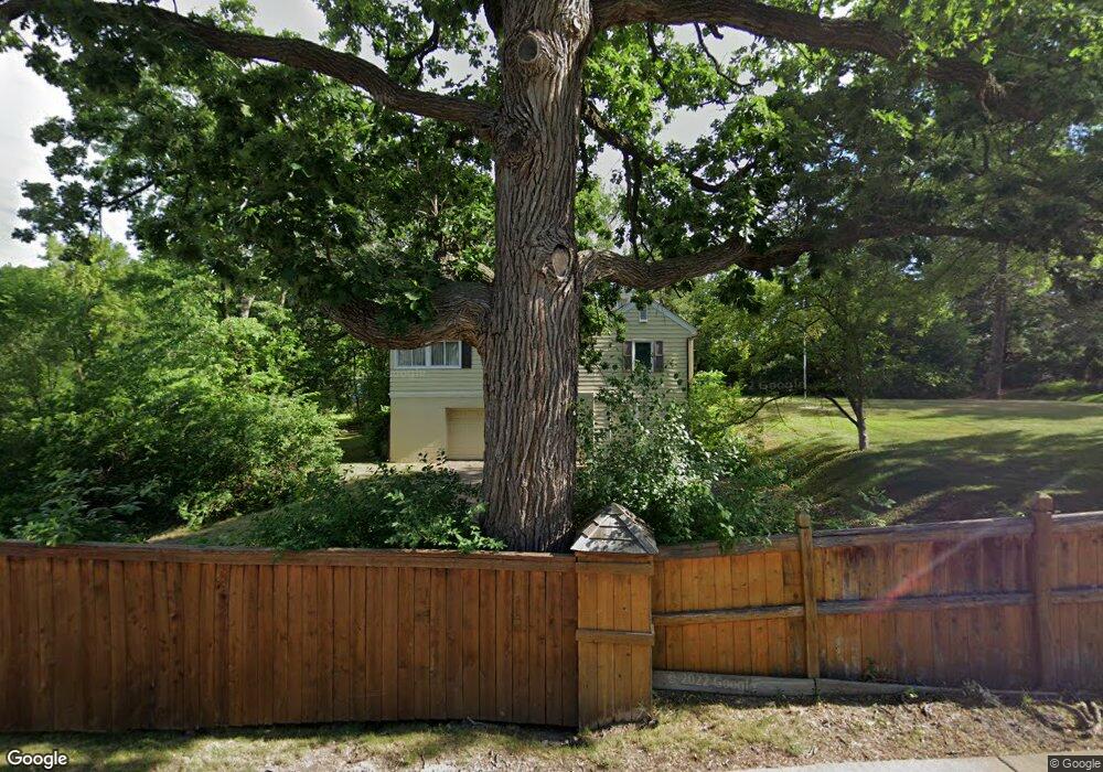 4404 Wilson St, Minnetonka, MN 55345 - photo 1