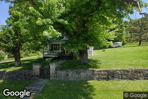 413 James River & Kanawha Turnpike E, Ansted, WV 25812