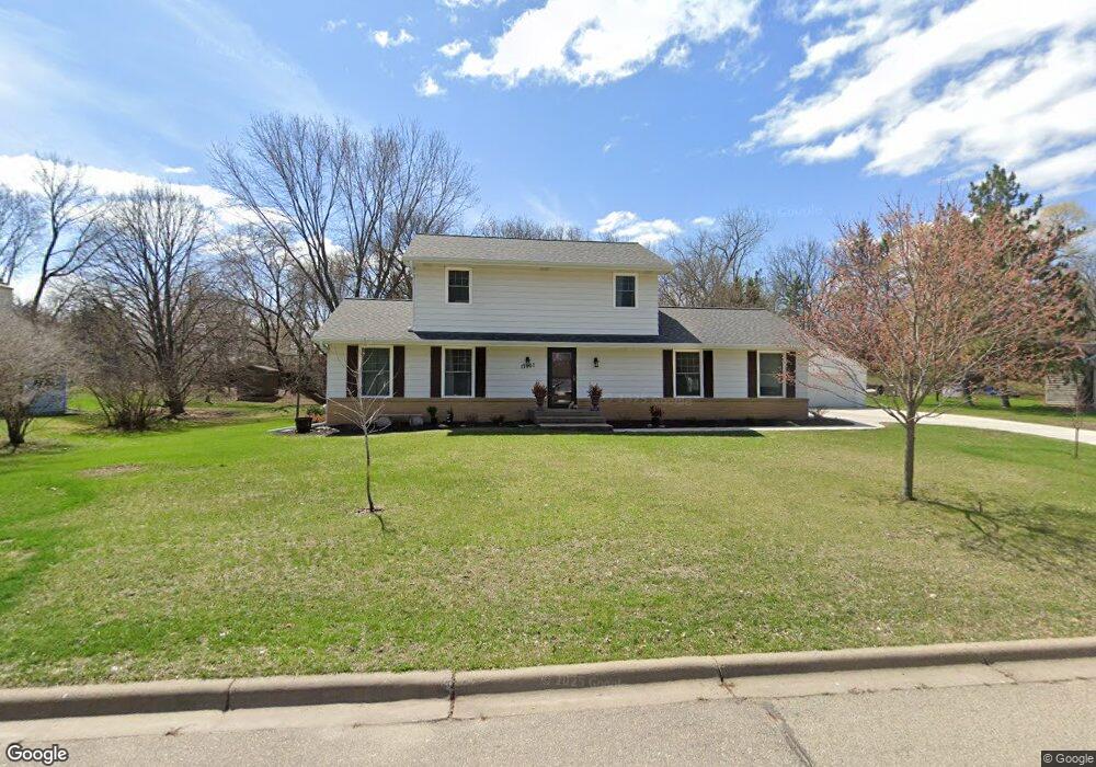 17701 Leemans Dr, Minnetonka, MN 55345 - photo 1