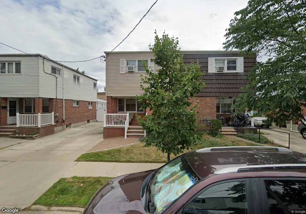 6409 137th St, Flushing, NY 11367 - photo 1